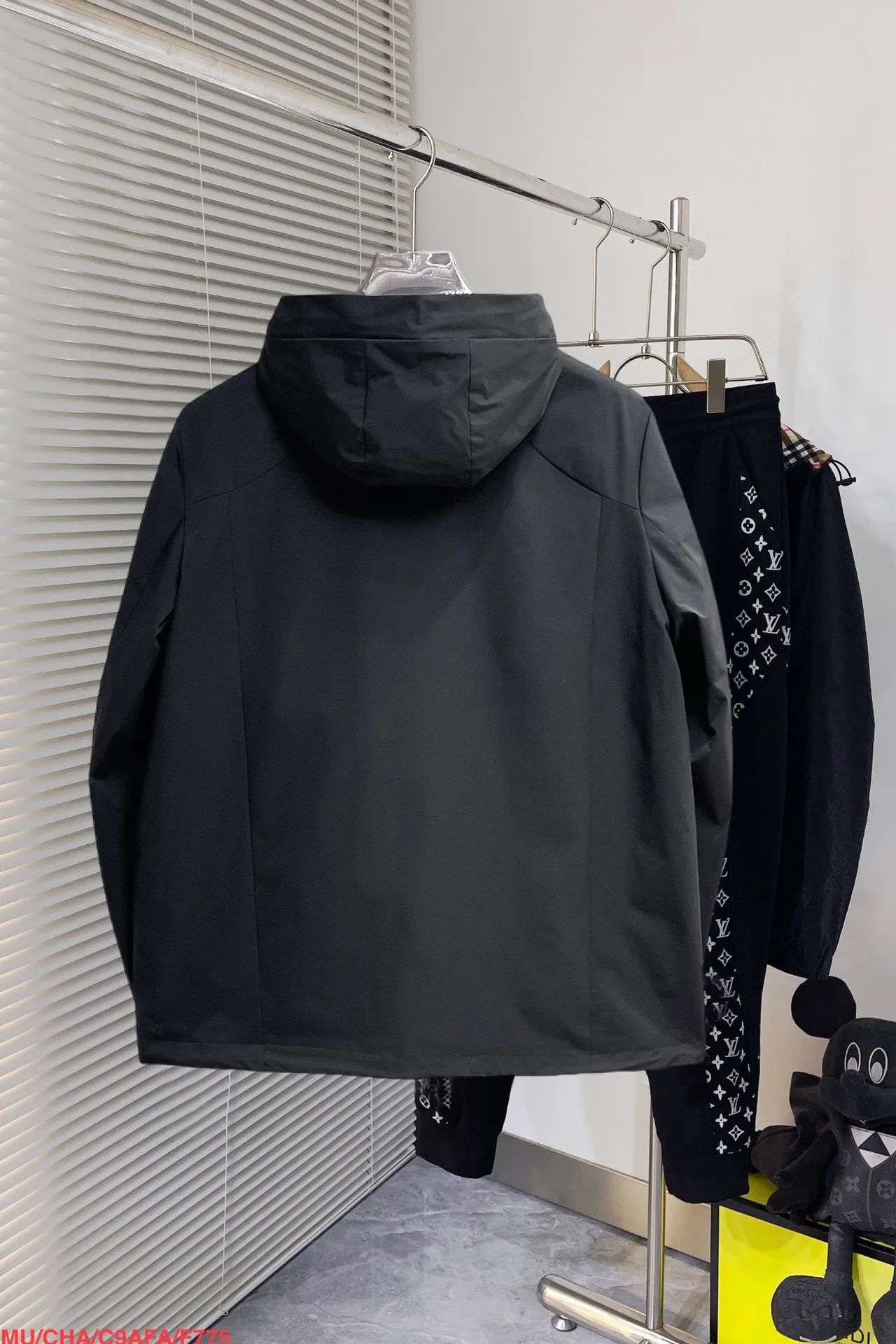 Same Style， ， 2026 New Arrival ，Original Premium Breathable ， ， ， Quality。 ， Sizes：M～3XL